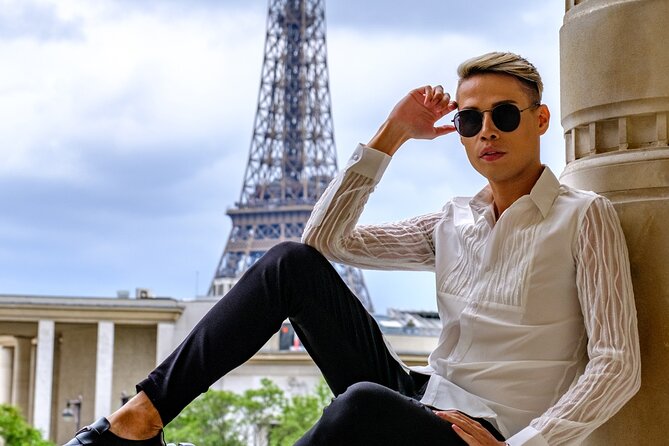 Eiffel Tower Photoshoot - Family, couples, and small groups: why this works for real life