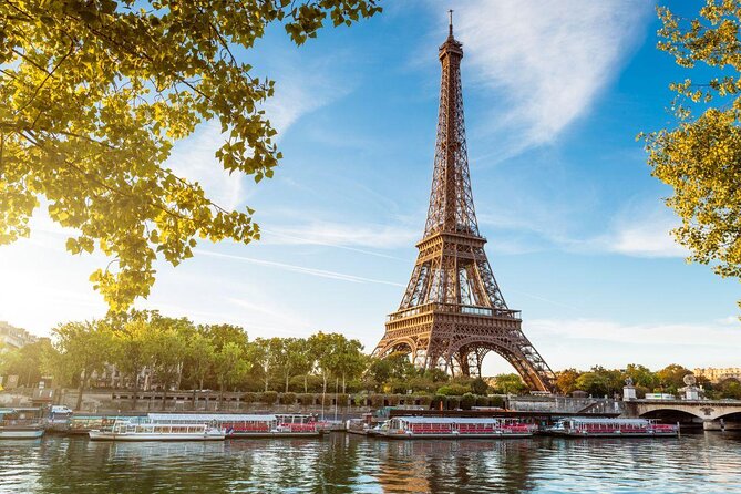 Eiffel Tower Private Photo Shoot - Quick takeaways