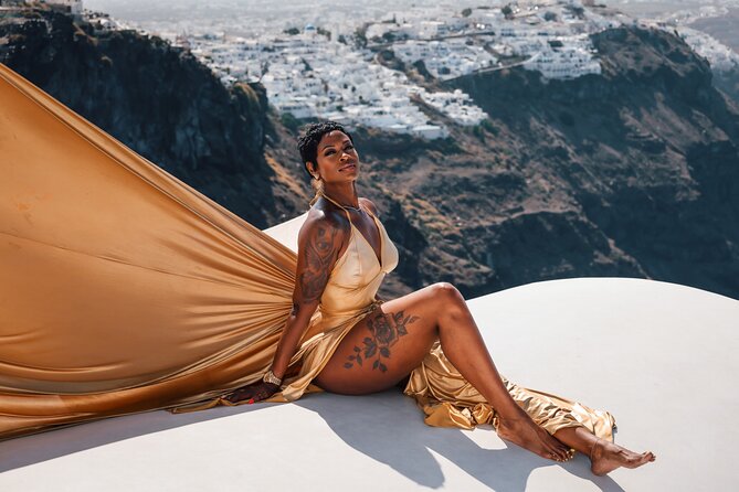 Exclusive Santorini Flying Dress Photoshoot with Pickup - Stop 2: your dedicated changing and color-selection time