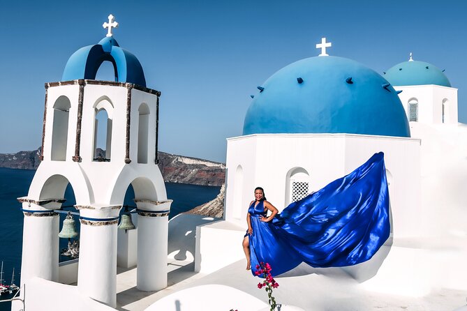 Exclusive Santorini Flying Dress Photoshoot with Pickup - Photo package: unedited files, edited sets, and high-res retouching
