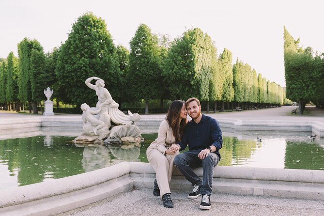 Experience Vienna with a local professional photographer - Schönbrunn in one hour: why this photo session works