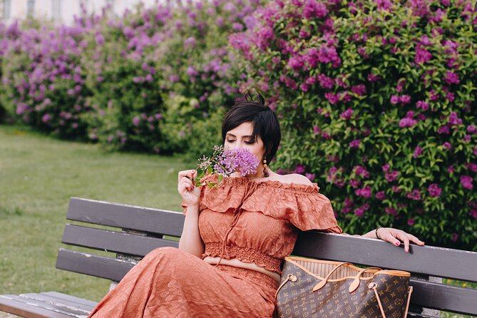 Experience Vienna with a local professional photographer - Stop 2: Schönbrunn Palace for the classic, postcard façade