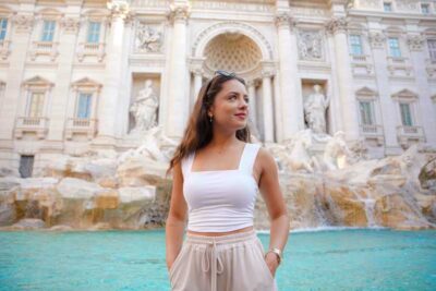 Expert Photographer of Rome with Guide - Getting started at Via del Colosseo, near the metro