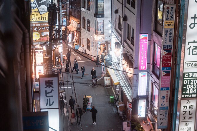 Explore Unique Tokyo Streets / Learn with a Pro Photographer - Tripod-on-request: when it helps and when it doesn’t