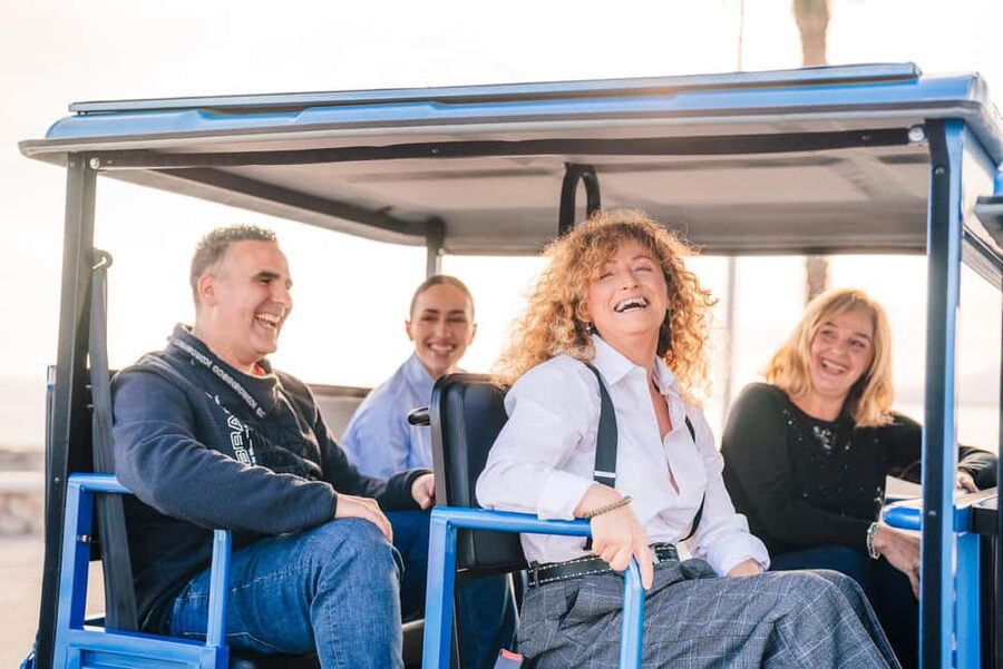 Express Tuk-Tuk Tour in Malaga: Gibralfaro Viewpoint and Photography - Gibralfaro Viewpoint: Guided Context, Then a Real Photo Stop