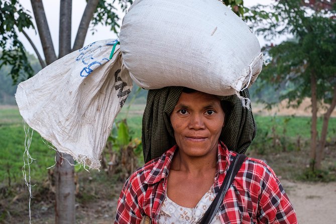 Faces of Bagan Private Photography Tour - Price and Value: What You Pay, What Costs Extra