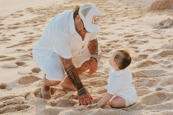 Family photo shoot on beach monuments - What the reviews’ best praise says about the photographers