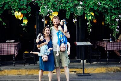 Family Photography Tour in Hoi An - The Core Route: Bridge Pagoda, Golden Alley, Bougainvillea, and High-View Coffee