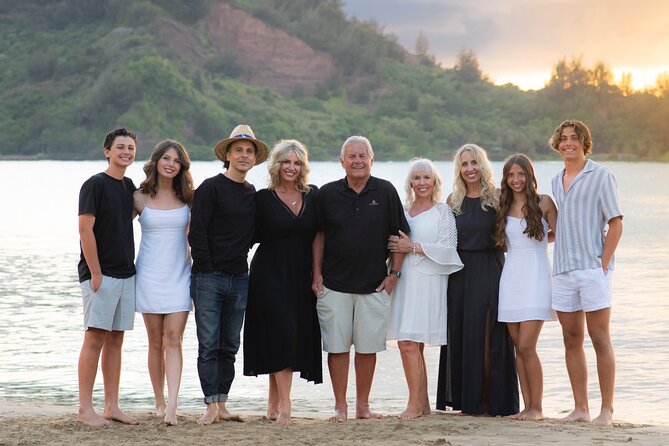 Family Photoshoot On Kauai - Price and Value: Is $650 Worth It for Up to 10 People?