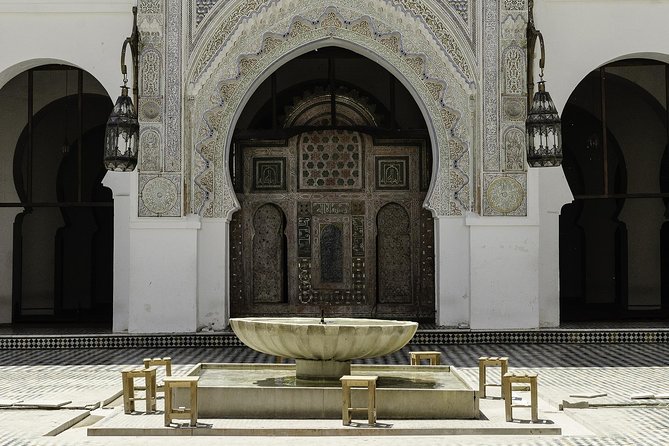 Fez Guided tour with photographer and guide - Meeting at Hotel Batha and how the 3-hour structure feels