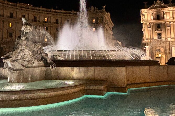 Fiat500 Night&Day Photoshoot, with a Roman, pickup included - Rome’s Oldest Hill and the Ancient Stadium Area: Stop-to-Stop Photo Timing
