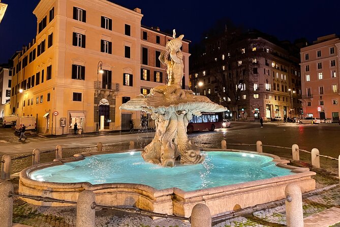 Fiat500 Night&Day Photoshoot, with a Roman, pickup included - Passing Rome’s Only Island and Ancient Bridges