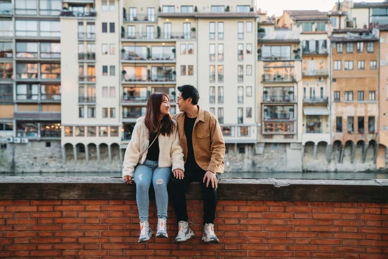 Florence: Classics Photoshoot with Ponte Vecchio Bridge - Key points at a glance