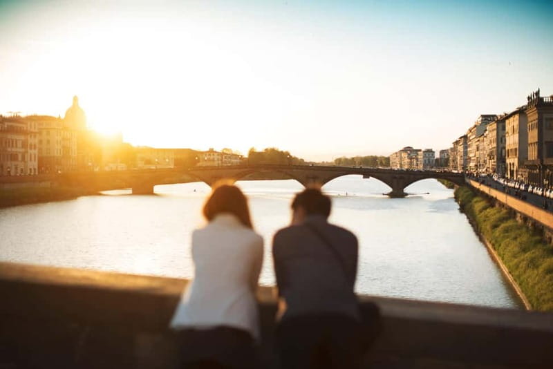 Florence: Classics Photoshoot with Ponte Vecchio Bridge - The photo delivery: what “48-hour” really means for your planning
