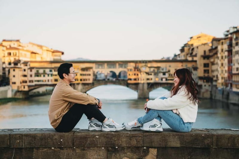 Florence: Classics Photoshoot with Ponte Vecchio Bridge - Meeting outside Hotel Portrait Firenze (and starting without stress)