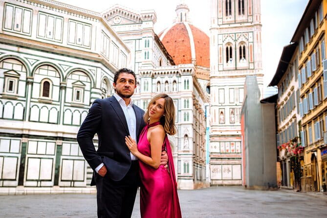 Florence: Private Professional Photoshoot Outside the Duomo - Price and Value: $88.73 per group (and when it’s a smart buy)