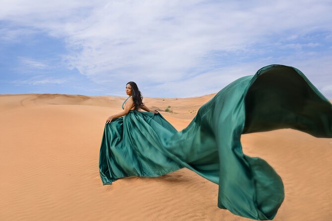 Flying Dress Photoshoot Dubai Solo, Couple and Group 3Hours - Photos and Video Delivery: What You’ll Actually Get