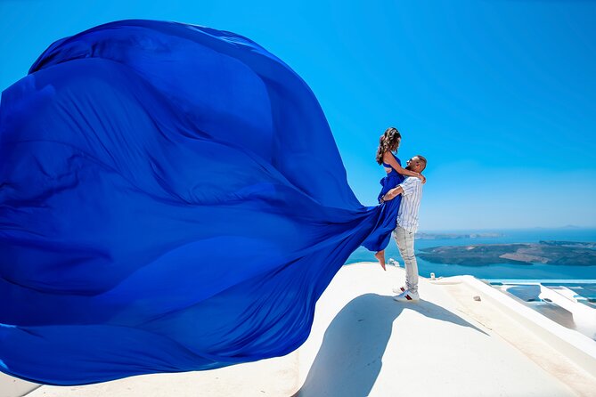 Flying Dress Photoshoot in Santorini - iconic views (WE DO MAGIC) - Key things to know before you go