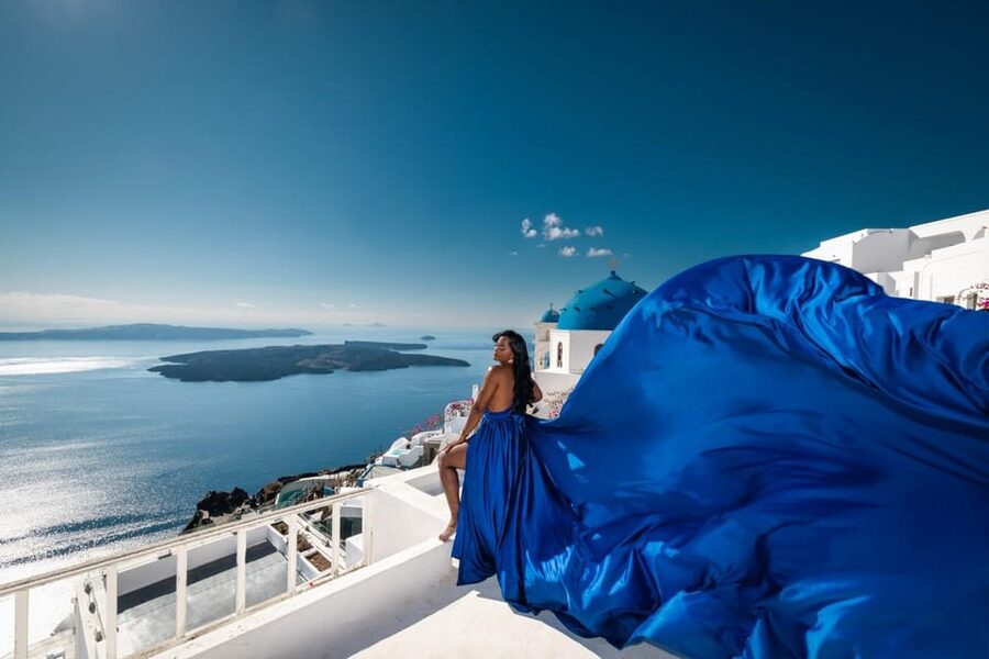 Flying dress Photoshoot in Santorini with Hotel Pickup - Flying Dress in Santorini: The Fast, Photo-First Way to Get the Look