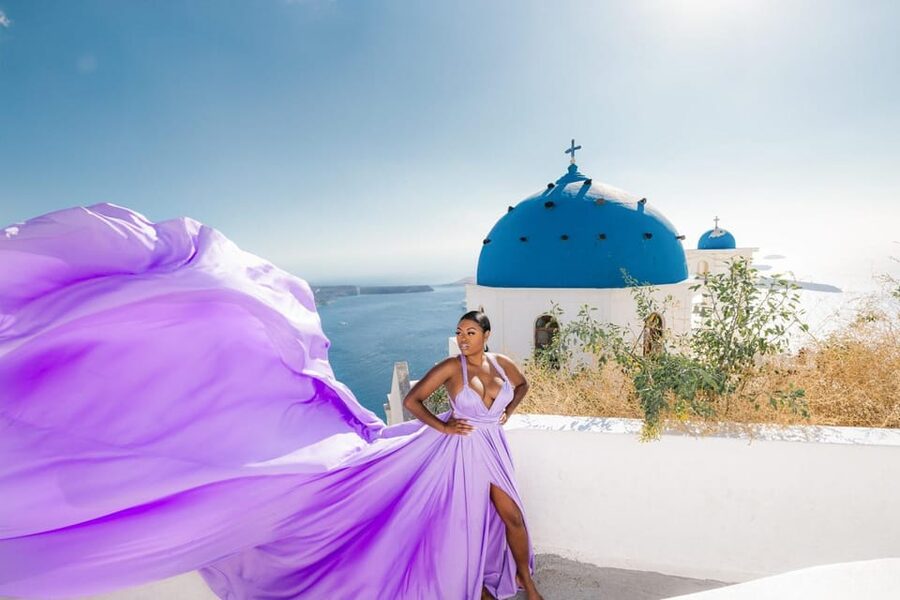 Flying dress Photoshoot in Santorini with Hotel Pickup - Quick Tips to Get the Best Results in Your Session