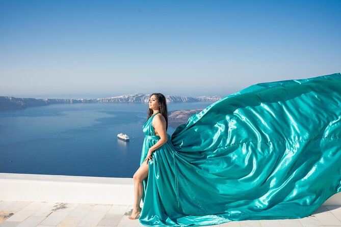 Flying Dress Photoshoot Tour in Santorini & Pick up - Entering Imerovigli: Where Your Photoshoot Takes Place