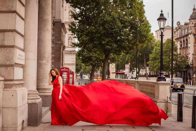 Flying dress professional photoshoot with pro photographer - A Flying Dress Session Starts at Big Ben