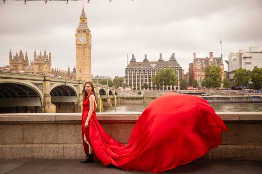 Flying dress professional photoshoot with pro photographer - Iconic London Views: Big Ben and Your Landmark Choices
