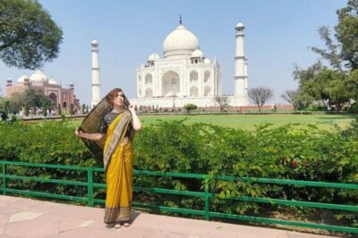 From Delhi: Taj Mahal Tour with Professional Photographer - Getting picked up in Delhi or Agra Cantt without losing time