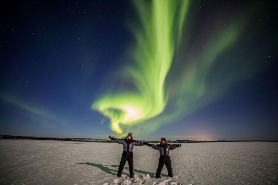 From Rovaniemi: Lakeside Aurora’s Paparazzi Photography - Pickup Around Rovaniemi: Convenience, With One Important Catch