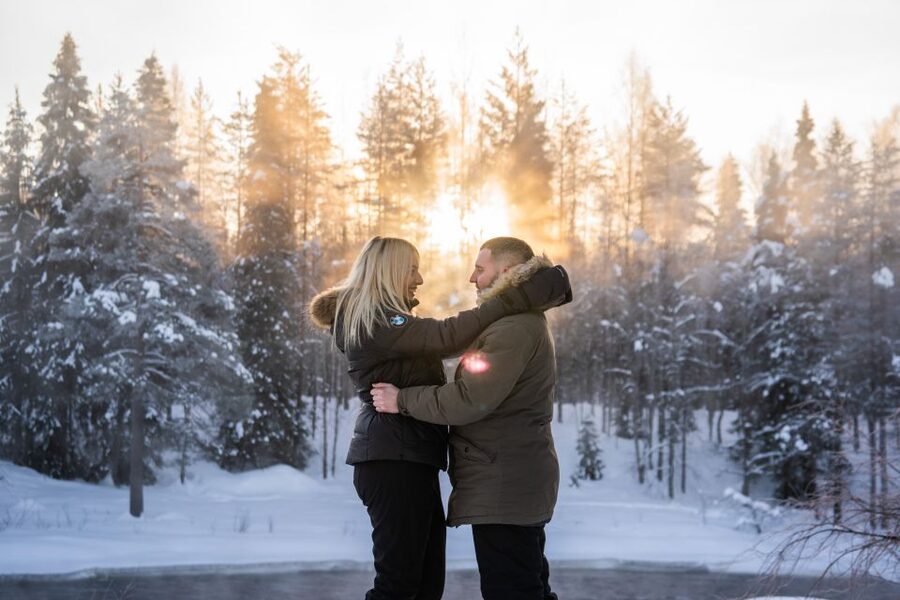 From Rovaniemi: Private Photoshoot in the Lappish Wilderness - A private hour in Finnish Lapland gives you “real” Arctic photos