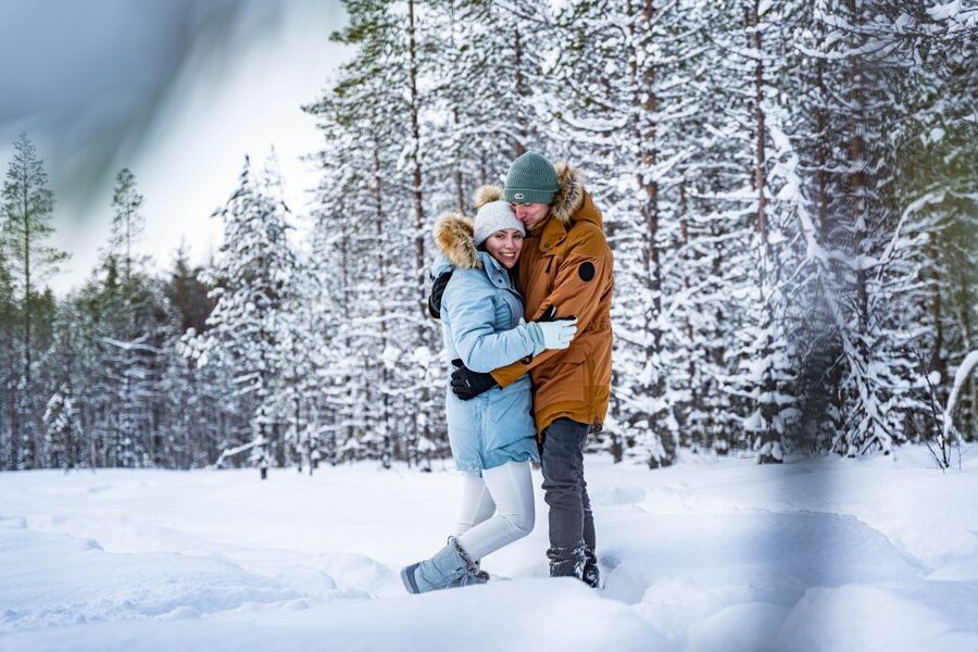 From Rovaniemi: Private Photoshoot in the Lappish Wilderness - The secret stop: where forest, water, and snow do the heavy lifting