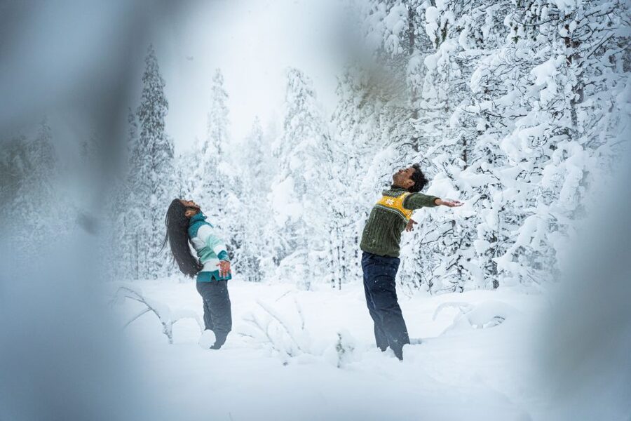 From Rovaniemi: Private Photoshoot in the Lappish Wilderness - What happens during the one-hour photoshoot