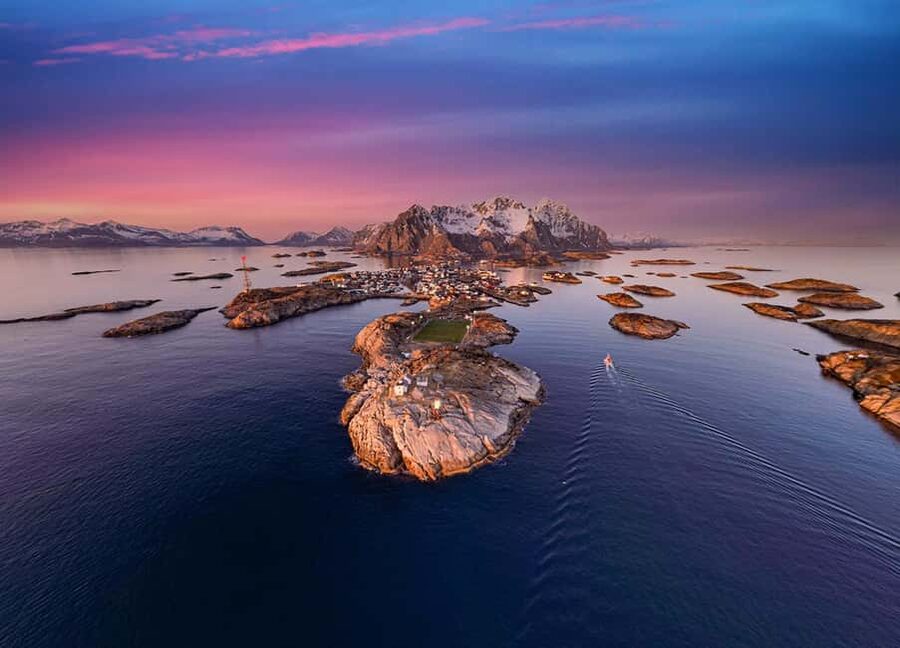 From Svolvær: Half Day Lofoten History and Photo Tour - Starting at Svinøya Rorbuer: the fishing-village warm-up you’ll remember