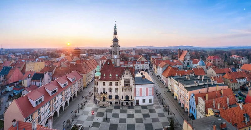 From Vienna: Bratislava& Budapest Day Tour with Photographer - From Vienna to Two Capitals: How This 13-Hour Day Flows