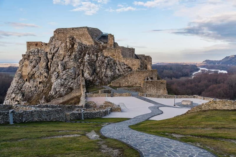From Vienna: Bratislava& Budapest Day Tour with Photographer - Budapest’s Big Sights: Parliament to Fisherman’s Bastion