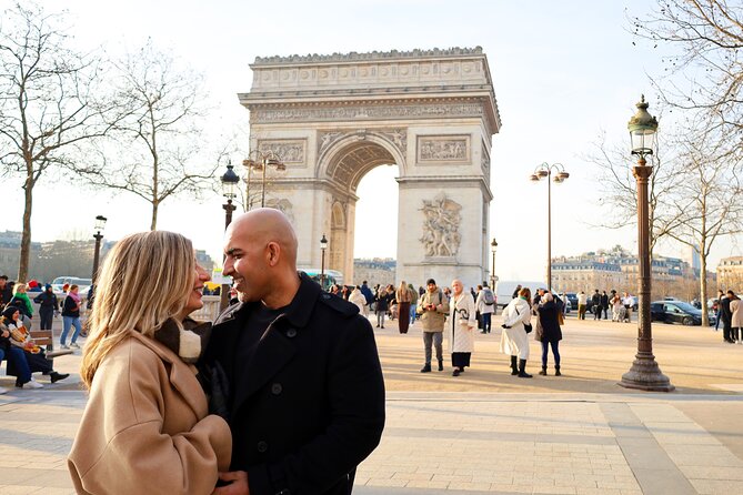 Full Day Private Tour of Paris in a Van with photoshoot included - Moulin Rouge: a photo stop for the Paris you recognize