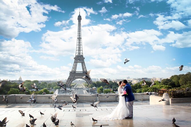 Full Day Private Tour of Paris in a Van with photoshoot included - The photo-first approach: what you’re really paying for