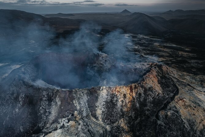 Full-Day Private Tour with Photography Secret Spots of Iceland - Stop 2: Brimketill natural pool, from calm to chaos