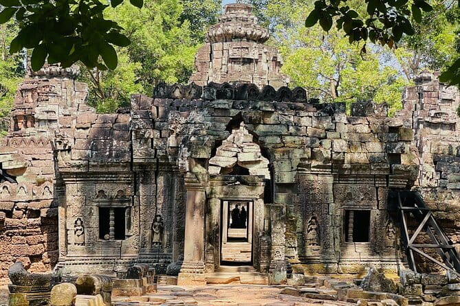 Full Day Tour Photography in Siem Reap - The guide experience: what you get beyond “stand here and shoot”