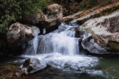 Full-Day Tour With Instruction in Vistas & Waterfall Photography - The instruction team: Chris & Bonnie Allen know how to teach