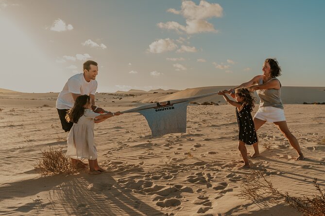Fun and spontaneous family photoshoot - Corralejo Fuerteventura - What happens during the 30 to 40 minutes on the clock