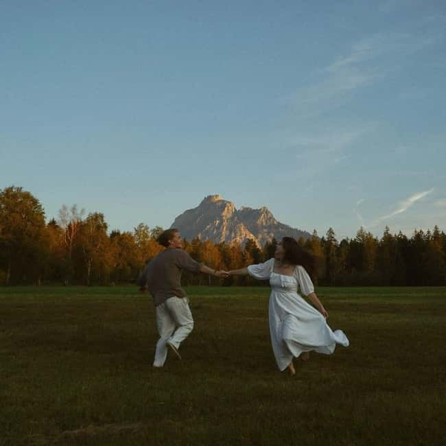 Füssen & Schwangau: Private Photoshoot Couples, Solo & Group - Logistics that actually affect your day