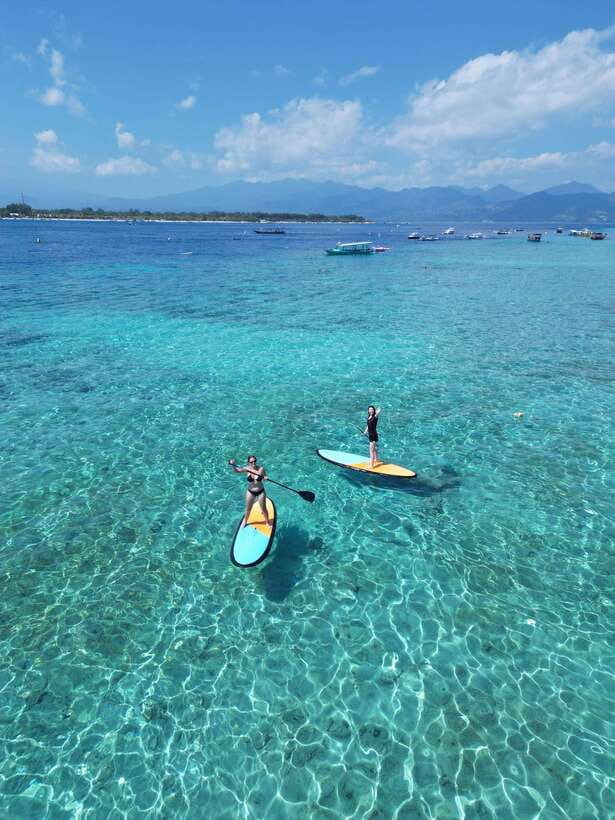 Gili sunrise stand-up paddle boarding (drone photoshoot) - The quick lesson: how first-timers learn fast