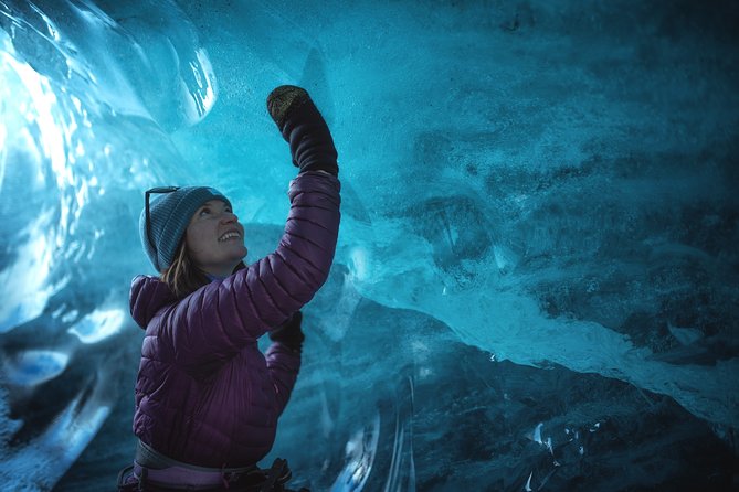 Glacier and Ice Cave Private Photoshoot - 15 Shot Photo Package - Your 15-shot private photo package: how to get the best results
