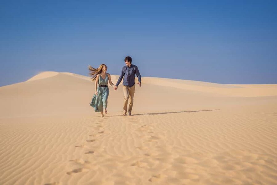 Gran Canaria: Private Photoshoot with a Local Photographer - If you can’t reach the dunes: hotel or beach option