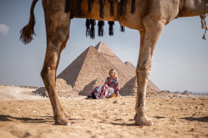 Grand Egyptian Museum Private Tour with Giza Pyramids Photoshoot - The included transport, lunch, and comfort perks that add value