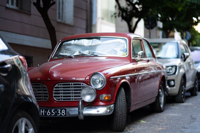 Guided Street Photography Tour in Athens - Why a guide named Bobby changes the whole experience