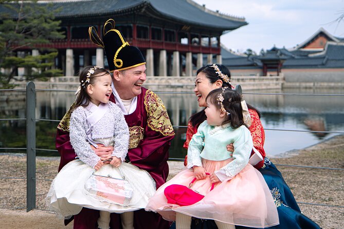 Gyeongbokgung palace family/group private photoshoot - Key Highlights Worth Knowing