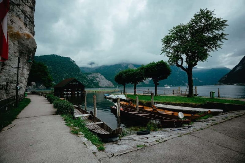 Hallstatt: Photoshoot with a Professional Photographer - Hidden Alleys and Peaceful Lakeside Spots (The Part You’ll Be Happy You Didn’t Skip)