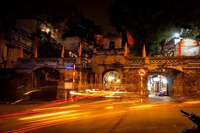 Hanoi by Night Photo Tour - Old City Gate: Learning Night Settings Where the Light is Already Doing the Work